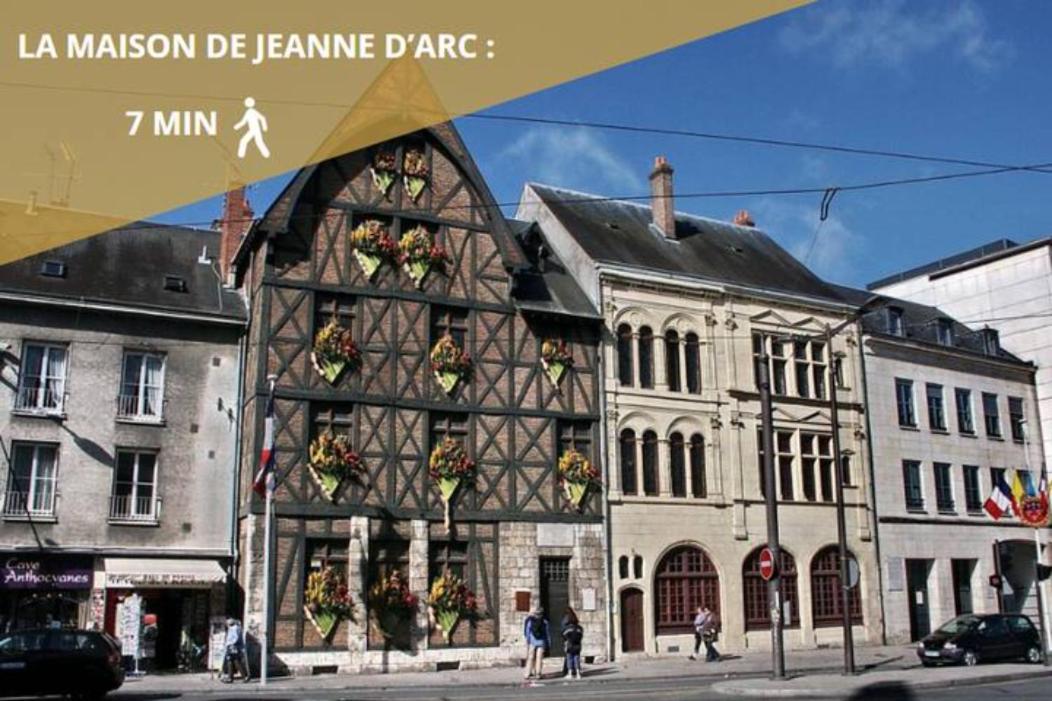 Charmant Studio Vue Cathedrale Quartier Historique Apartment Orléans Exterior photo